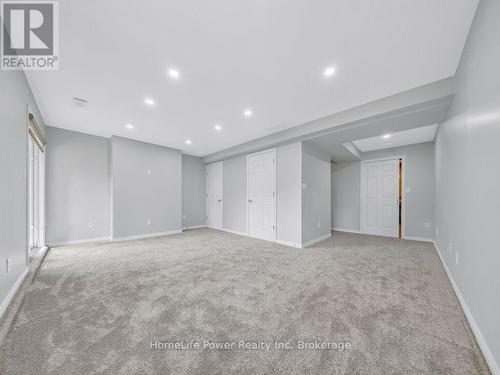39 Reistview Street, Kitchener, ON - Indoor