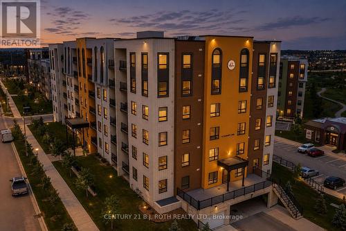 604 - 8 CULINARY LANE  Barrie, ON L9J 0T2