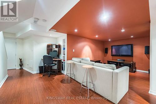3598 Fountain Park Avenue, Mississauga, ON - Indoor