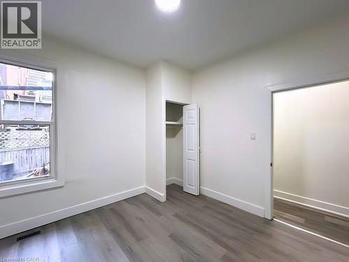 9A WENTWORTH Street N , Hamilton, Ontario L8L 5T8 5