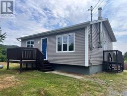 2 Emeraldvale Extension  Makinsons, NL A0A 2X0