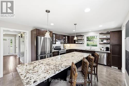 897 Dingman Road, Cramahe, ON - Indoor Photo Showing Kitchen With Upgraded Kitchen