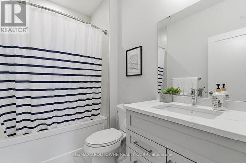 506 - 71 Wyndham Street S, Guelph, ON - Indoor Photo Showing Bathroom