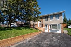 4 DANIEL COURT Kawartha Lakes (Lindsay), ON K9V 4Z9