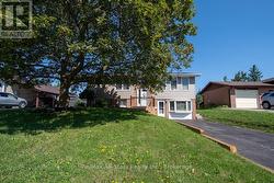 4 DANIEL COURT Kawartha Lakes (Lindsay), ON K9V 4Z9