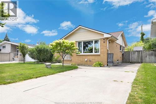 465 Christopher, Windsor, ON - Outdoor