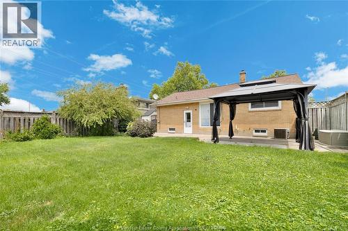 465 Christopher, Windsor, ON - Outdoor