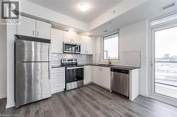 108 GARMENT Street S Unit# 811  Kitchener, ON N2G 0E2