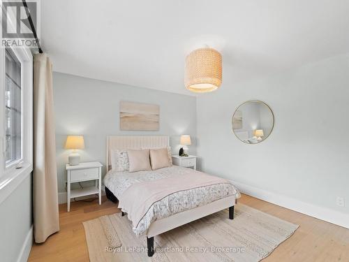 238 Bennett Street W, Goderich (Goderich (Town)), ON - Indoor Photo Showing Bedroom