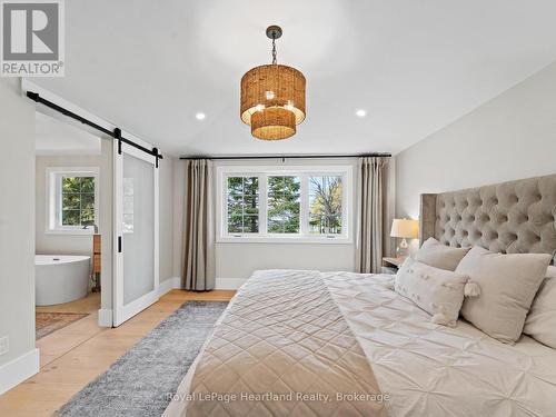 238 Bennett Street W, Goderich (Goderich (Town)), ON - Indoor Photo Showing Bedroom