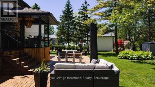 238 Bennett Street W, Goderich (Goderich (Town)), ON - Outdoor With Deck Patio Veranda