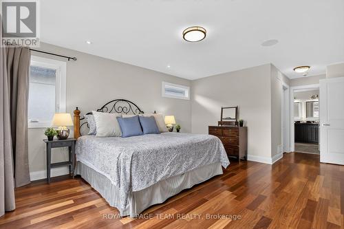 33 Gould Street, Ottawa, ON - Indoor Photo Showing Bedroom