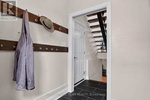 33 Gould Street, Ottawa, ON - Indoor