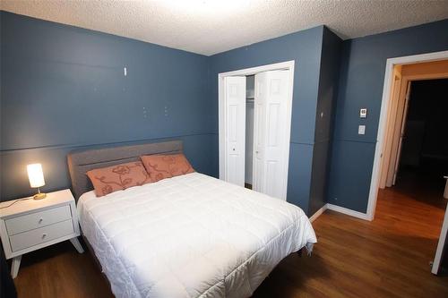 Upper level Bdrm #3 - 77 Guymer Crescent, The Pas, MB - Indoor Photo Showing Bedroom