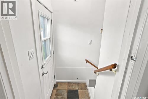 928 1St Street E, Saskatoon, SK - Indoor Photo Showing Other Room