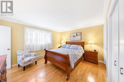 Primary Bedroom - 756 Champlain Road, Tiny, ON - Indoor Photo Showing Bedroom