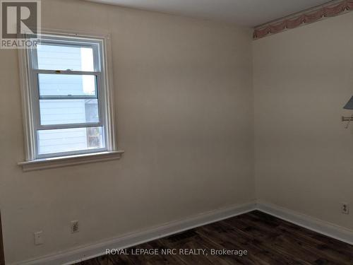 Updated Bathroom - Upper - 187 Neff Street, Port Colborne (Main Street), ON - Indoor Photo Showing Other Room