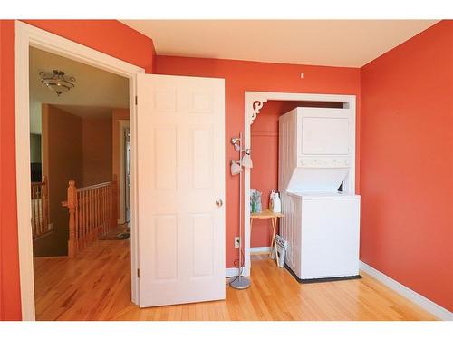2 Kilmory Place, St. John'S, NL - Indoor Photo Showing Laundry Room