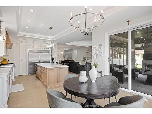 266 Xavier Circle, Lakeshore, ON 