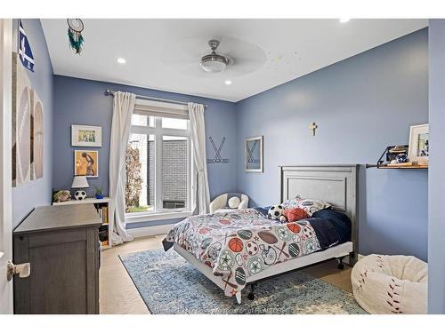 266 Xavier Circle, Lakeshore, ON 
