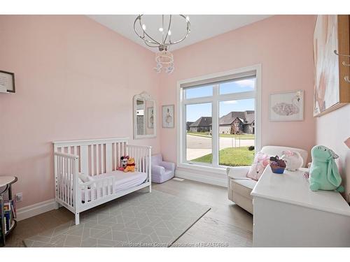 266 Xavier Circle, Lakeshore, ON 