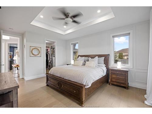 266 Xavier Circle, Lakeshore, ON 
