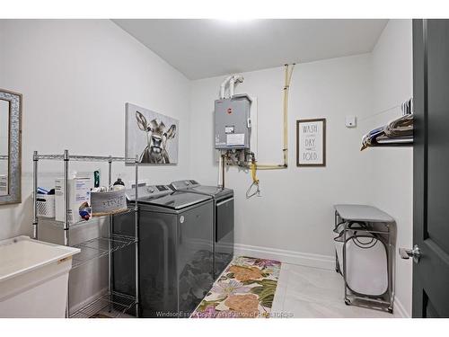 266 Xavier Circle, Lakeshore, ON 