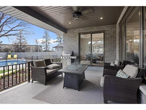 266 Xavier Circle, Lakeshore, ON 