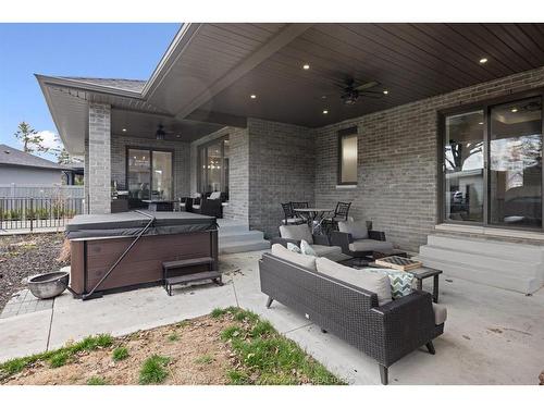 266 Xavier Circle, Lakeshore, ON 