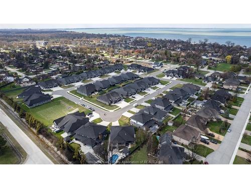 266 Xavier Circle, Lakeshore, ON 
