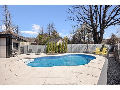 266 Xavier Circle, Lakeshore, ON 