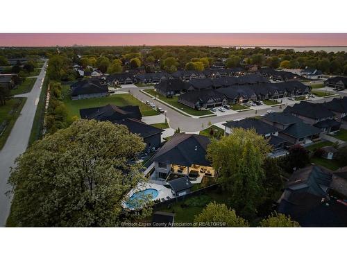 266 Xavier Circle, Lakeshore, ON 