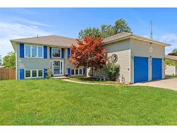 353 EAST RUSCOM RIVER Road Lakeshore, ON N0R 1S0
