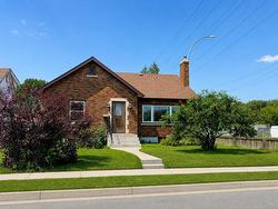 701 Sprague Street Thunder Bay, ON P7E 1V5