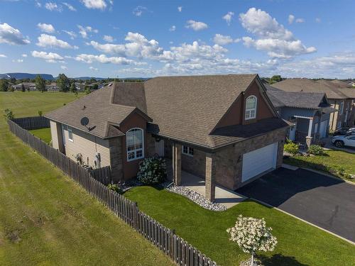 706 Weiler Boulevard, Thunder Bay, ON - Outdoor