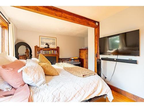 637 Catherine St., Thunder Bay, ON - Indoor Photo Showing Bedroom
