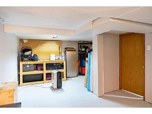 637 Catherine St., Thunder Bay, ON - Indoor