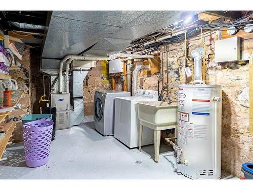 637 Catherine St., Thunder Bay, ON - Indoor Photo Showing Laundry Room