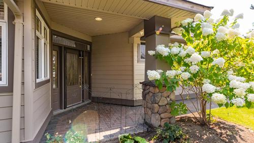 29-3800 Gallaghers Pinnacle Way, Kelowna, BC - Outdoor With Deck Patio Veranda With Exterior
