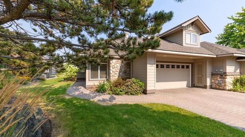 29-3800 Gallaghers Pinnacle Way, Kelowna, BC - Outdoor