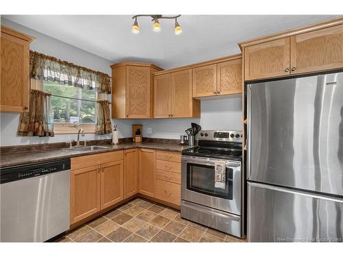 38 Lindsay St, Riverview, NB 