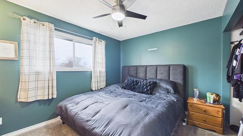 2320 5Th Street, Cranbrook, BC - Indoor Photo Showing Bedroom