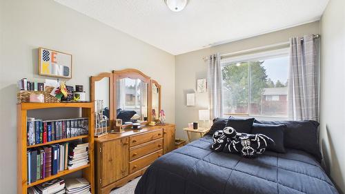2320 5Th Street, Cranbrook, BC - Indoor Photo Showing Bedroom