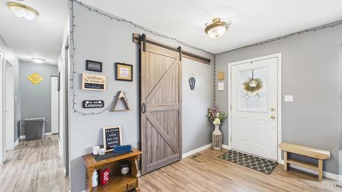 2320 5Th Street, Cranbrook, BC - Indoor Photo Showing Other Room