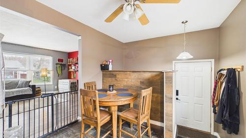 2320 5Th Street, Cranbrook, BC - Indoor
