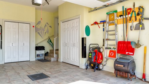 Garage - 762 Rue Genest, Magog, QC - Indoor Photo Showing Other Room