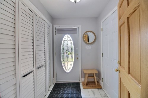 Hall d'entrée/Vestibule - 762 Rue Genest, Magog, QC - Indoor Photo Showing Other Room