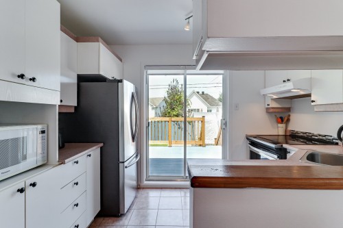 Kitchen - 8546 Place Chartier, Laval (Saint-François), QC - Indoor Photo Showing Kitchen