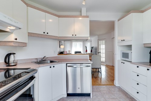 Kitchen - 8546 Place Chartier, Laval (Saint-François), QC - Indoor Photo Showing Kitchen
