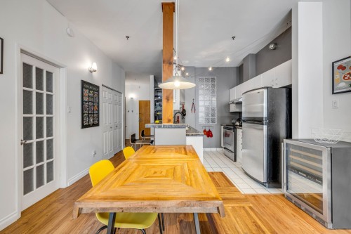 Dining Room - 205-267 Rue St-Paul, Québec (La Cité-Limoilou), QC 